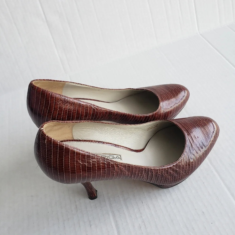 Via spiga croc leather heels size 7.5M